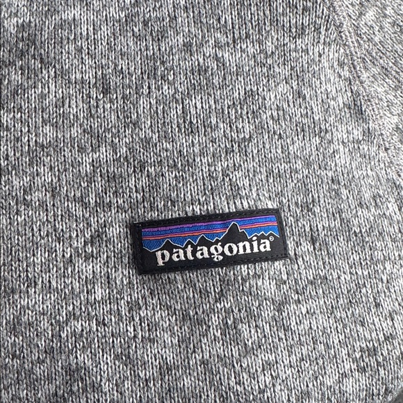 Patagonia Heather Gray Pullover 1/4 zipper - Picture 4 of 5